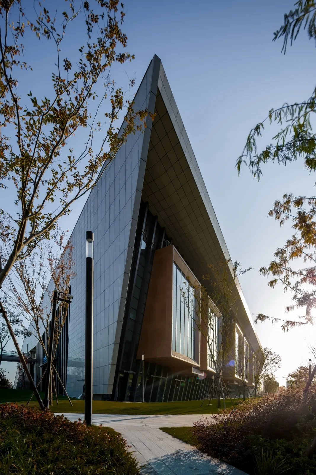 BIM Architecture | Running on Clouds: Hangzhou Li Ning Sports Park Phase I Project/Botao Architecture