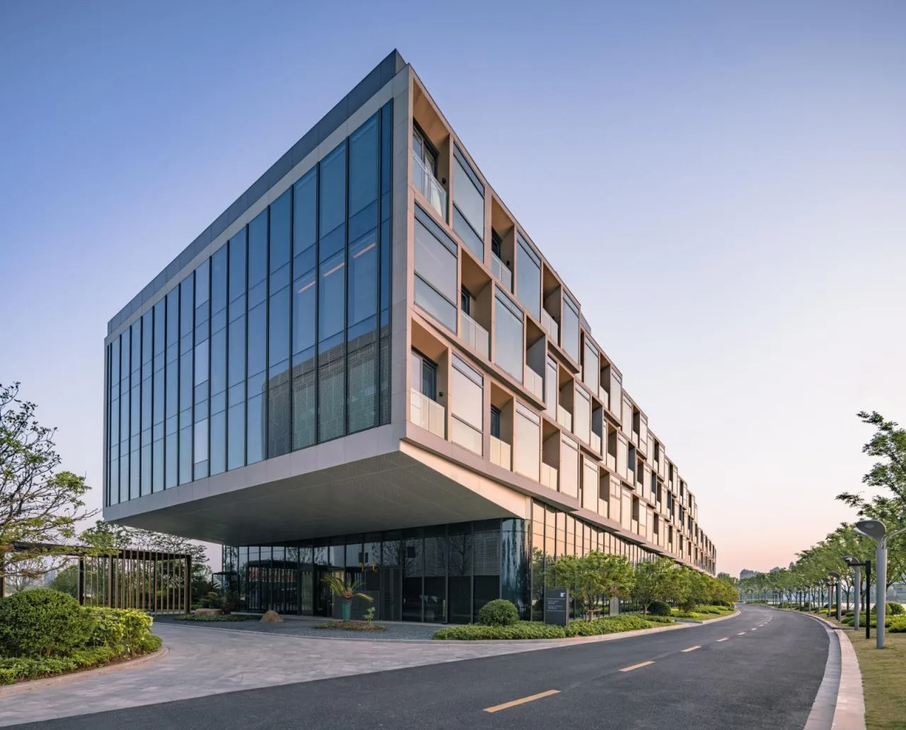 BIM Architecture | JW Marriott Shanghai Oriental Beauty Valley/Gensler