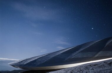 BIM Architecture: MAD Design Completes Permanent Tent Venue for Yabuli Entrepreneur Forum Beneath Snow-Capped Mountains-BIM WORLD