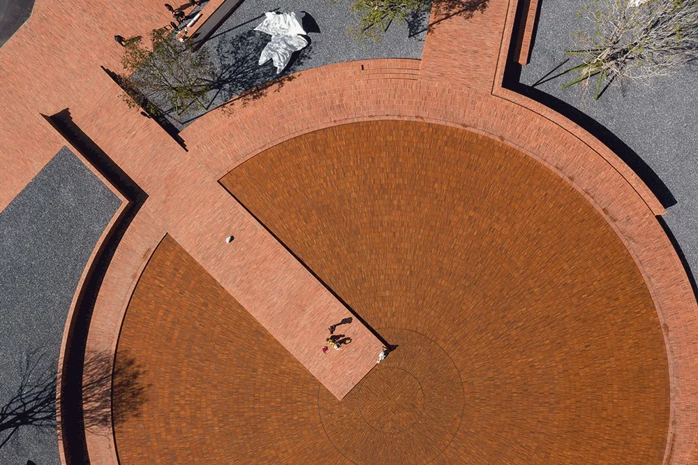 BIM Architecture | Maker Town TIC Art Center/Dongchang Construction
