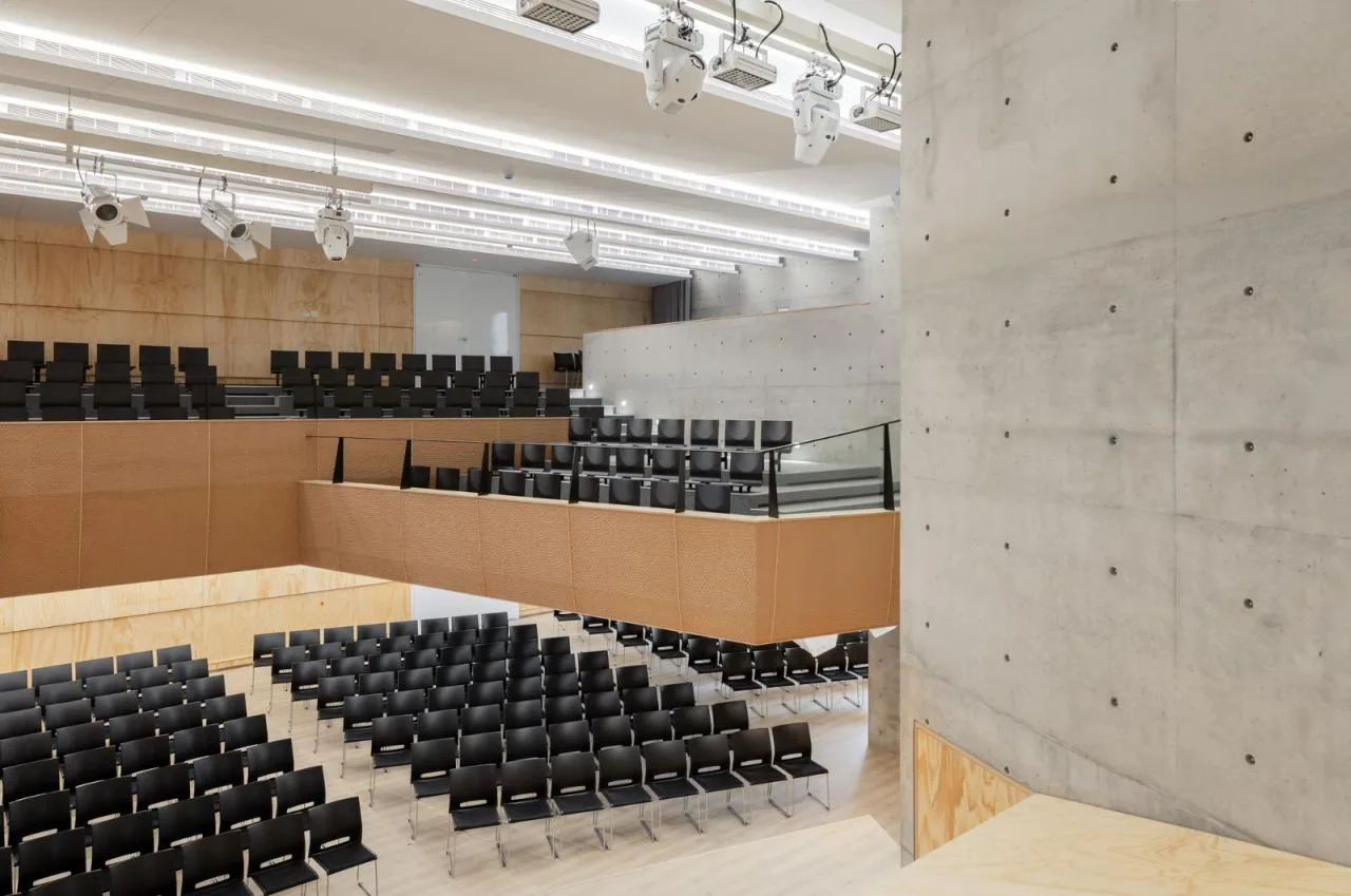 BIM Architecture | Vertical Church, Tamkang Church/Behet Bondzio Lin Architekten