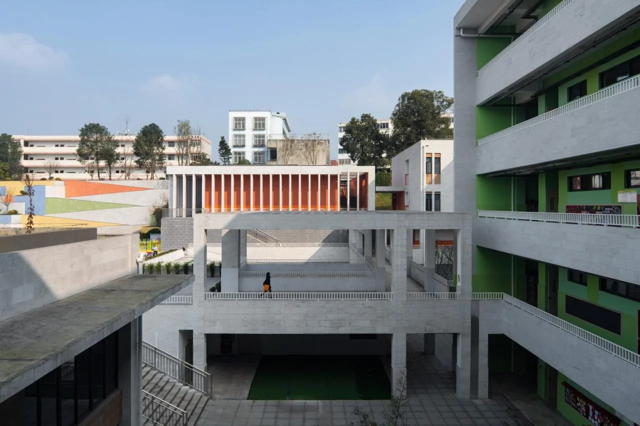 BIM Architecture | Huangjia Primary School Expansion Project - Order Geometry/Foundation Building