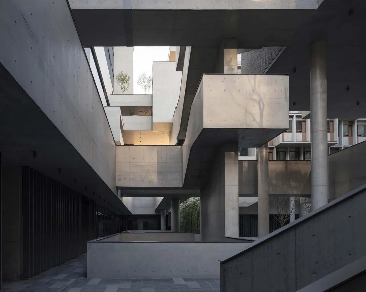 BIM Architecture | Chengdu Luhu Floating Headquarters Office Building/Vertical Building