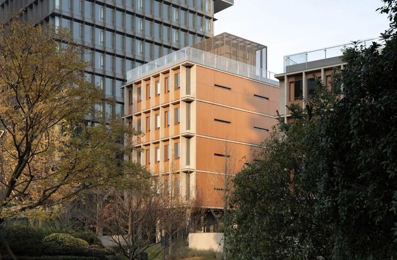 BIM Architecture | Chengdu Luhu Floating Headquarters Office Building/Vertical Building