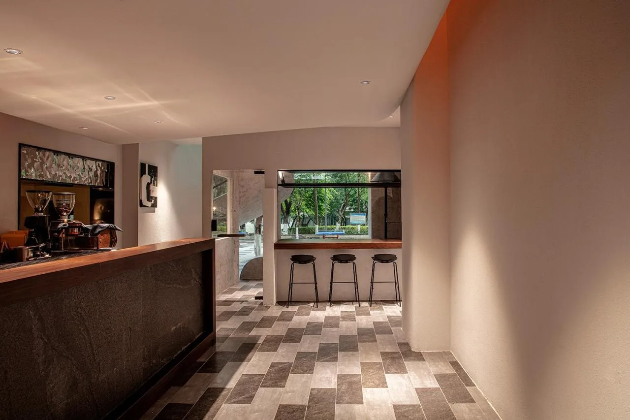 BIM Architecture | Wine ahead - Tilt your head and sway slowly/itD studio