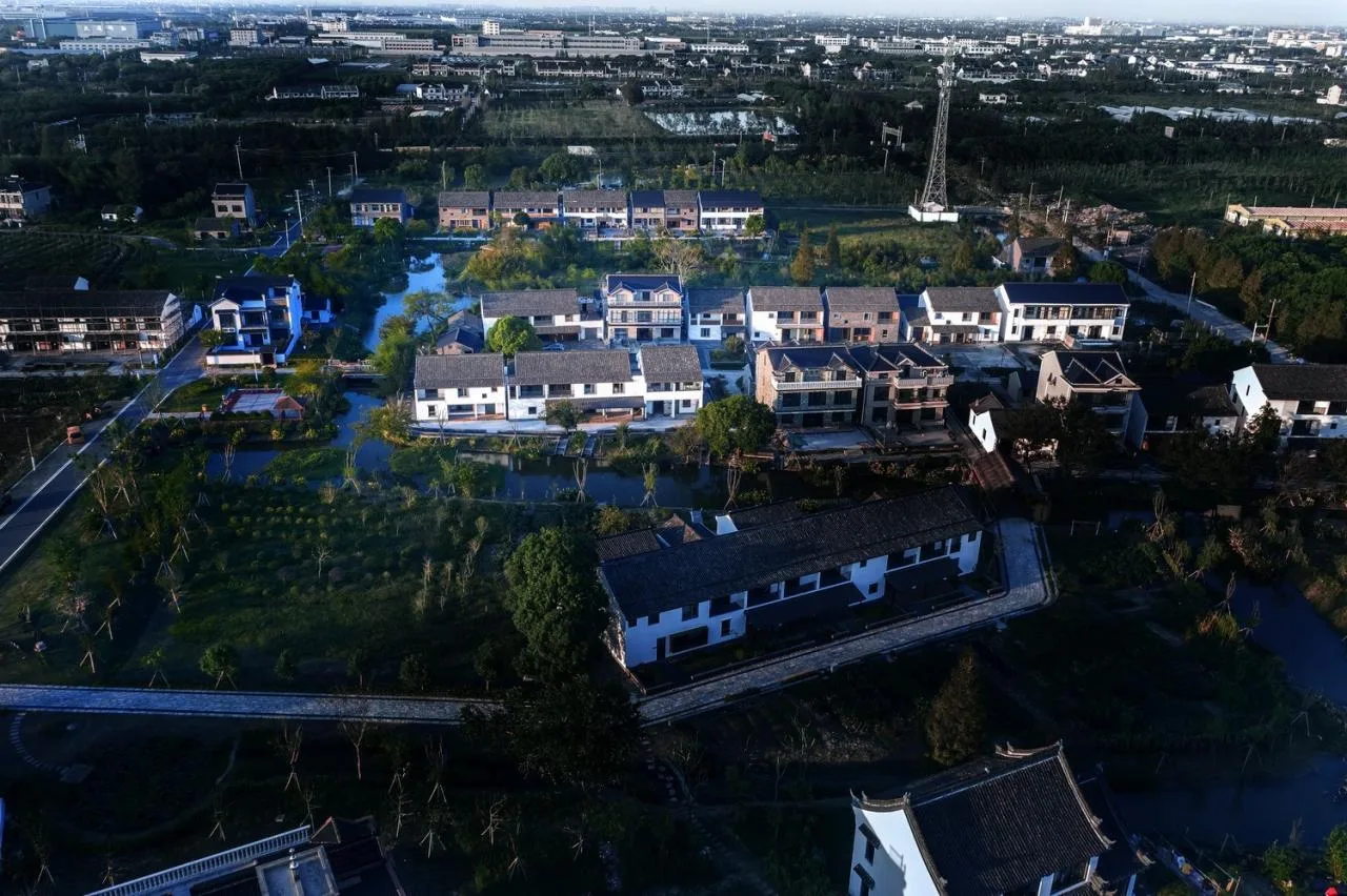 BIM Architecture | Low Cost Whole Village Renovation Practice: Rural Revitalization of Liyao Village in Fengxian, Shanghai/Water Stone Design