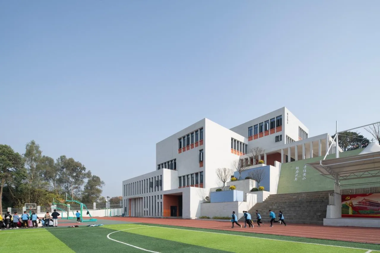 BIM Architecture | Huangjia Primary School Expansion Project - Order Geometry/Foundation Building