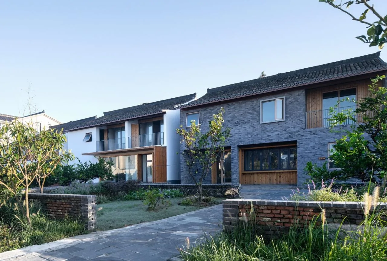 BIM Architecture | Low Cost Whole Village Renovation Practice: Rural Revitalization of Liyao Village in Fengxian, Shanghai/Water Stone Design