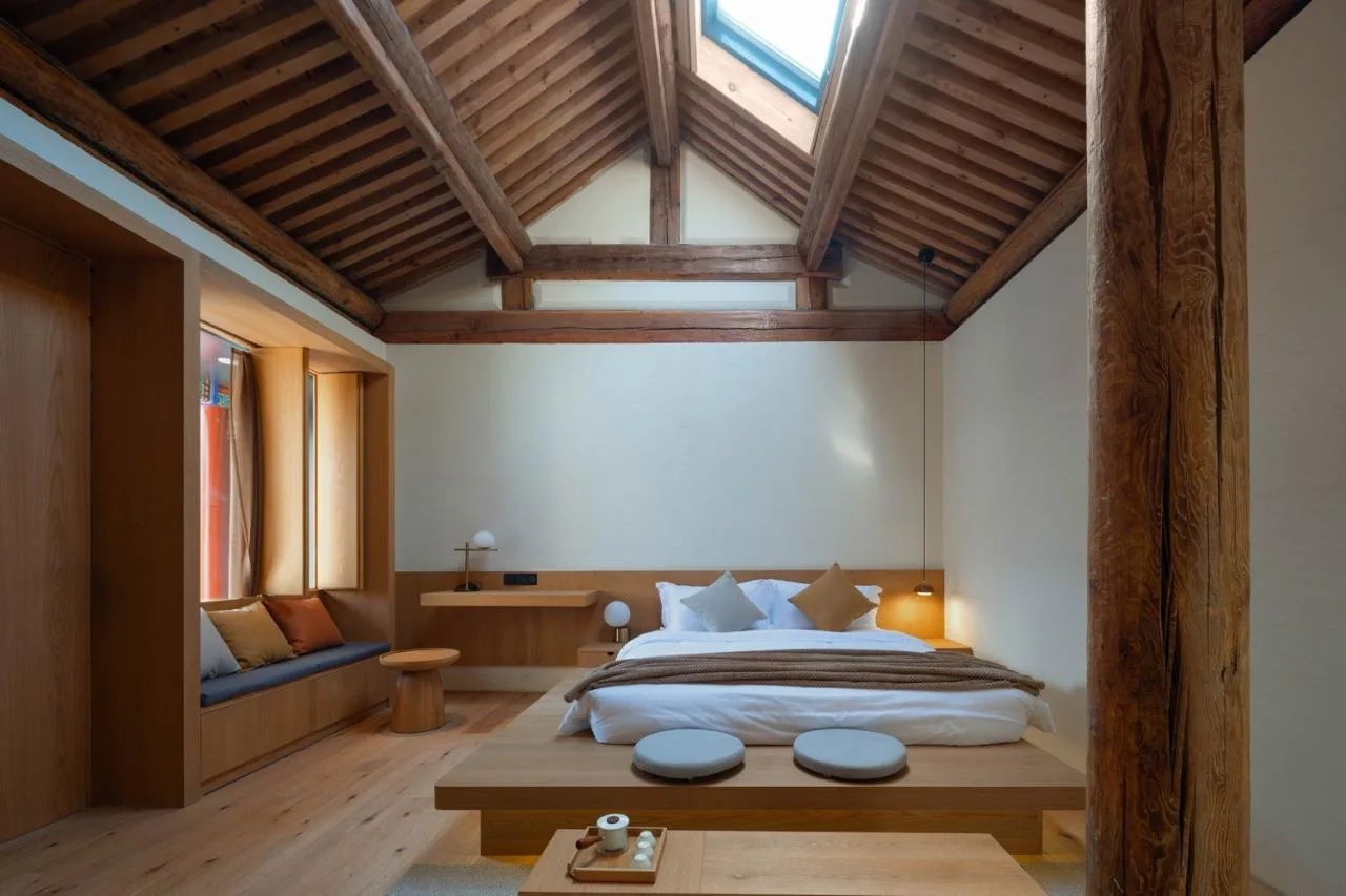 BIM Architecture | Interwoven Dialogue between New and Old - Courtyard Renovation Design at 91 Beiluogu Lane/Jiejie Studio