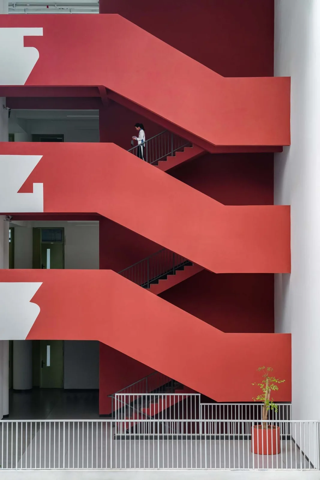 BIM Architecture | Shenzhen Longhua District Xingzhi Middle School/Zhubo Design Joint Public Works