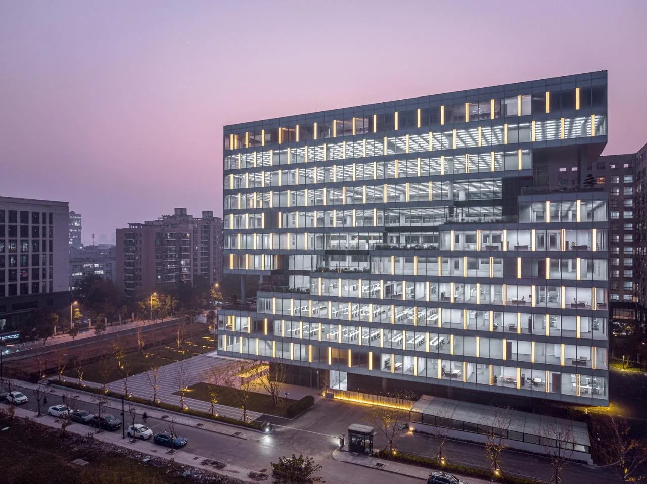 BIM Architecture | Hangzhou Weixing Intelligent Headquarters Project Record/Meng Fanhao - ad × line+