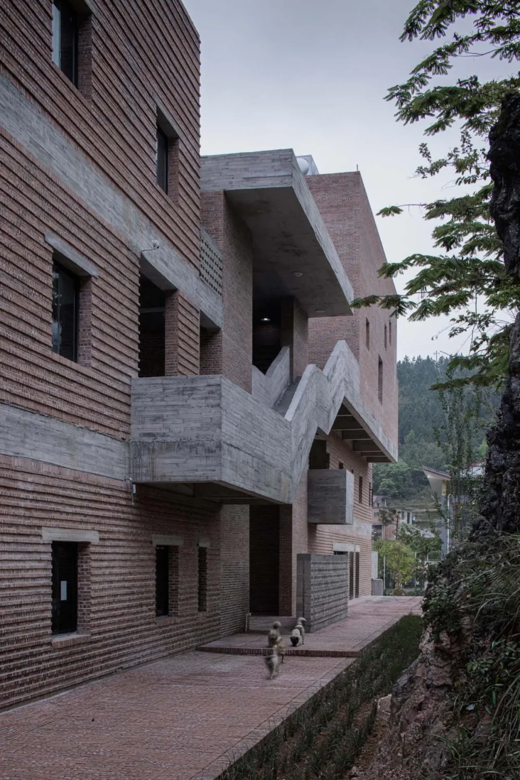 BIM Architecture | Ruyi Village Cultural Service Center and Featured Workshops/Local Studios in Shuikou Town, Jianghua Yao Ethnic Group