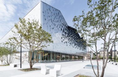 BIM Architecture: Pôle Simone Veil Multi-Functional Sports Center by K Architecture Sigwalt Herman-BIM WORLD