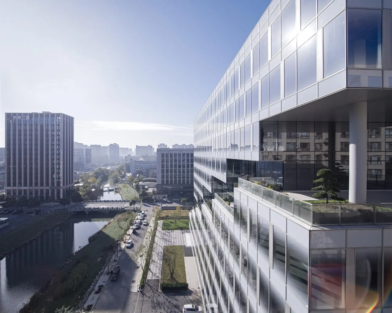 BIM Architecture | Hangzhou Weixing Intelligent Headquarters Project Record/Meng Fanhao - ad × line+