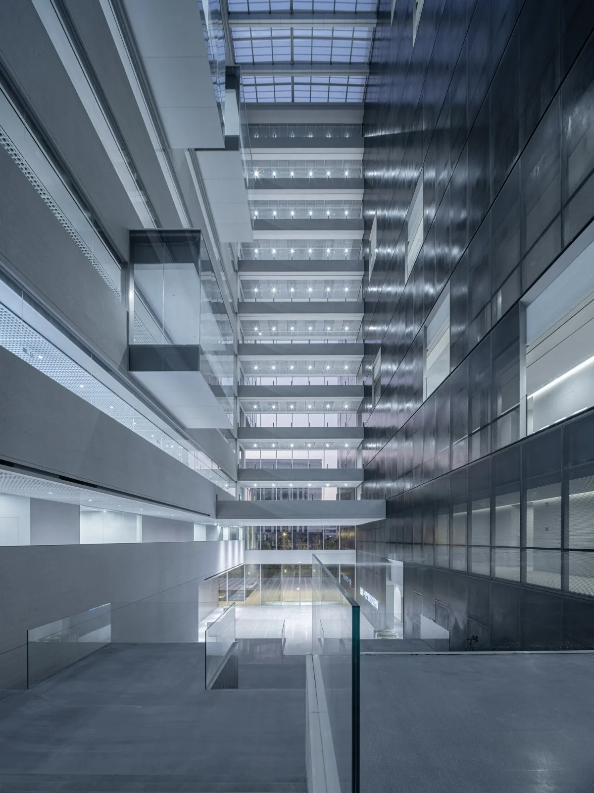 BIM Architecture | Hangzhou Weixing Intelligent Headquarters Project Record/Meng Fanhao - ad × line+
