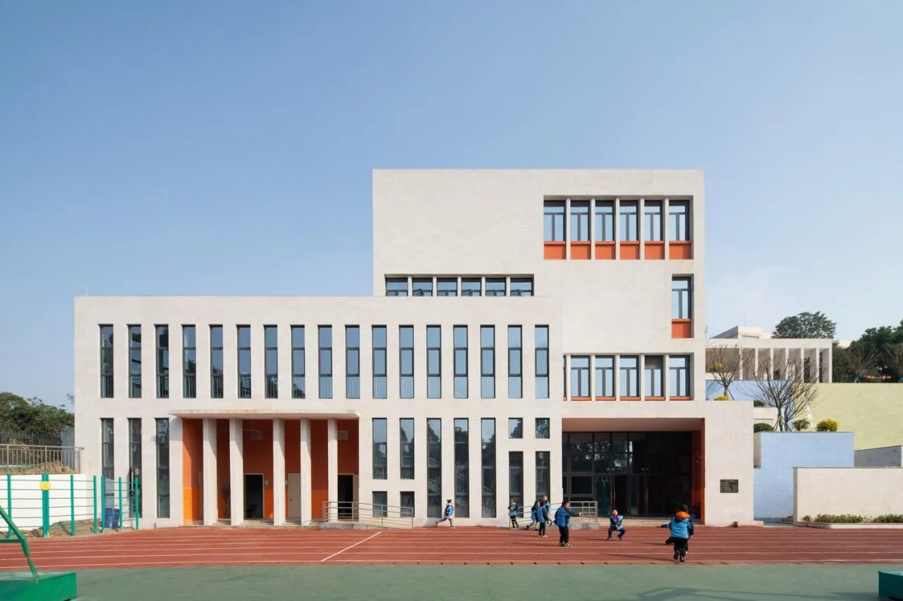 BIM Architecture | Huangjia Primary School Expansion Project - Order Geometry/Foundation Building
