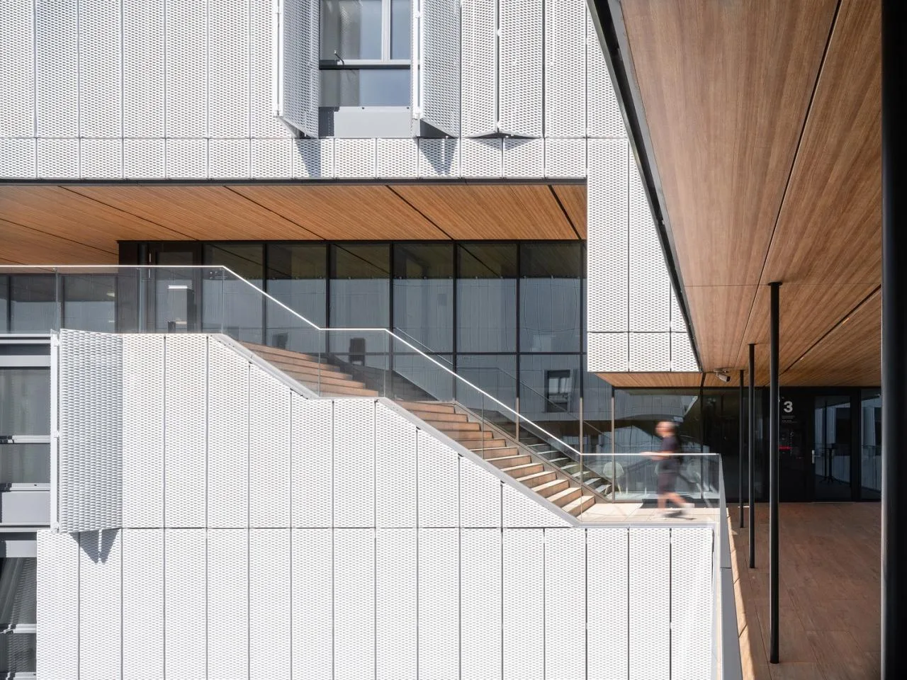 BIM Architecture | Morinaga Student Dormitory/Kengo Kuma Architecture Urban Design Firm+CCHE
