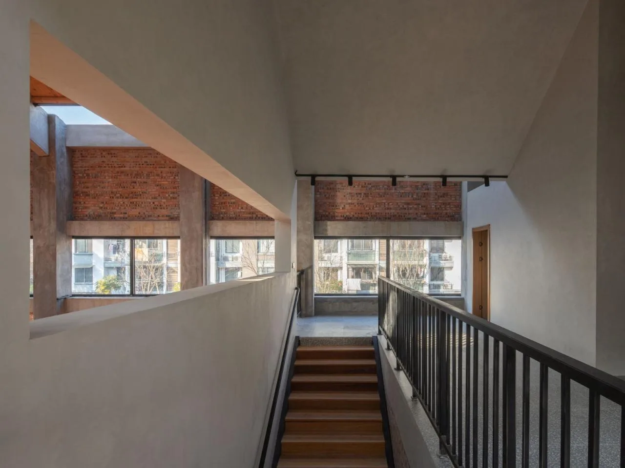 BIM Architecture | Longyou Xikou Town Rural Future Community Multi functional Sports Center+Ceramic Expert Workstation Renovation/Shanghai Yanyang Architectural Design Studio