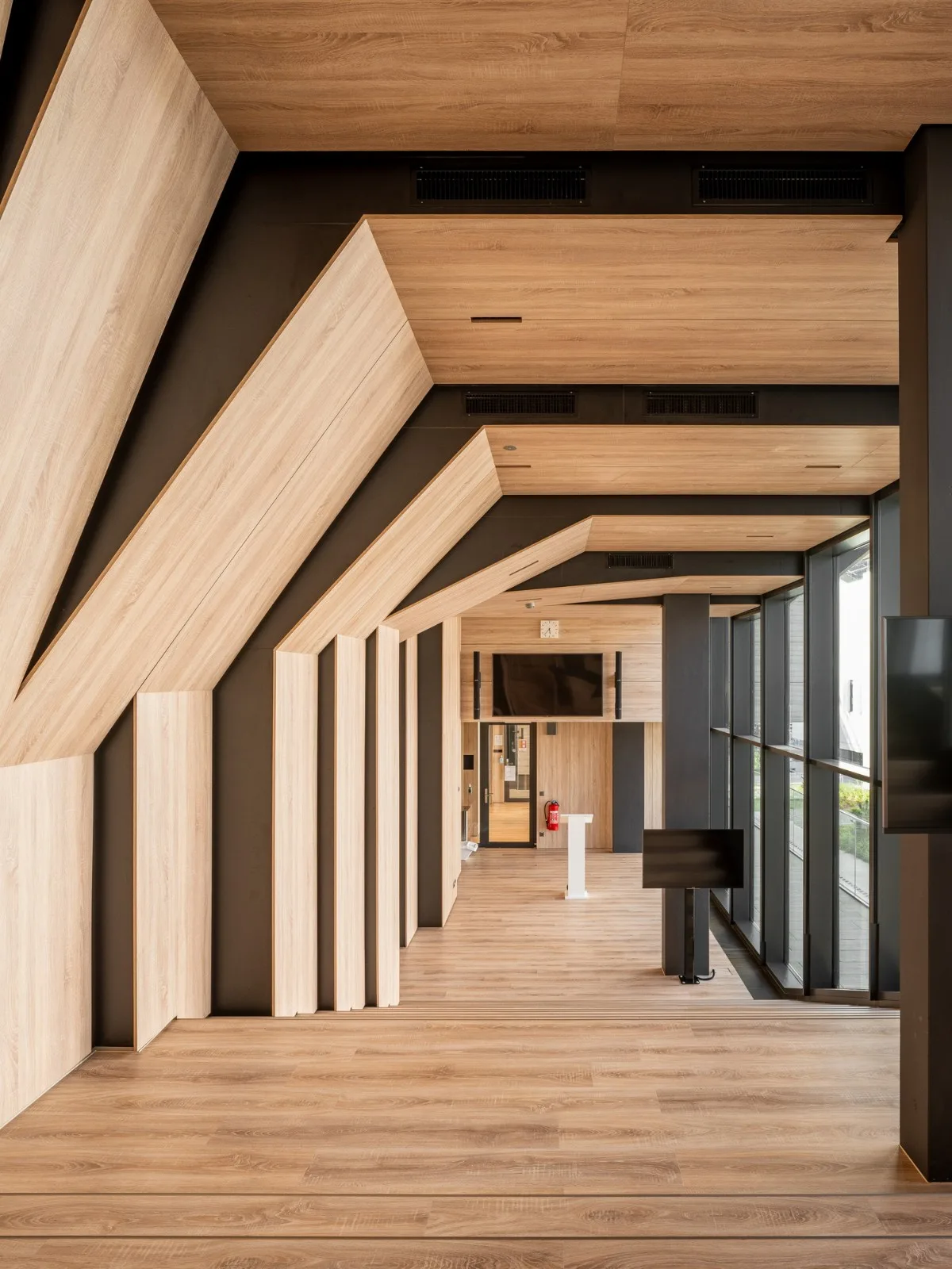 BIM Architecture | Morinaga Student Dormitory/Kengo Kuma Architecture Urban Design Firm+CCHE