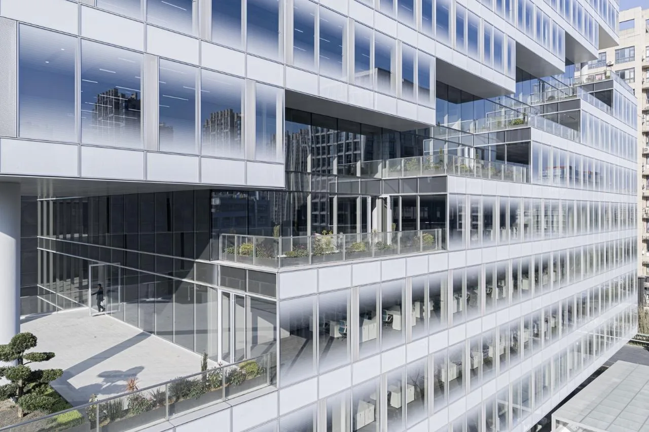 BIM Architecture | Hangzhou Weixing Intelligent Headquarters Project Record/Meng Fanhao - ad × line+