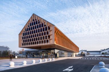 BIM-Driven Design: Zhujiajiao Tourist Service Center by Unparalleled Architecture Studio-BIM WORLD