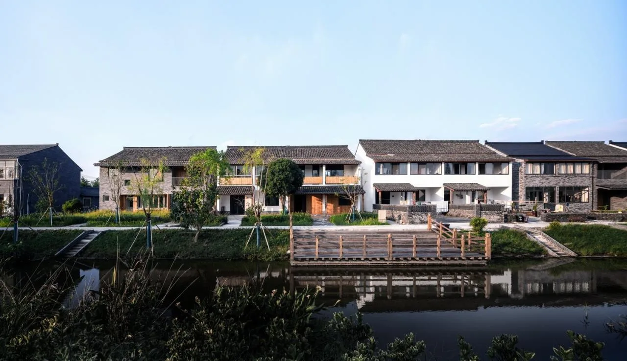 BIM Architecture | Low Cost Whole Village Renovation Practice: Rural Revitalization of Liyao Village in Fengxian, Shanghai/Water Stone Design