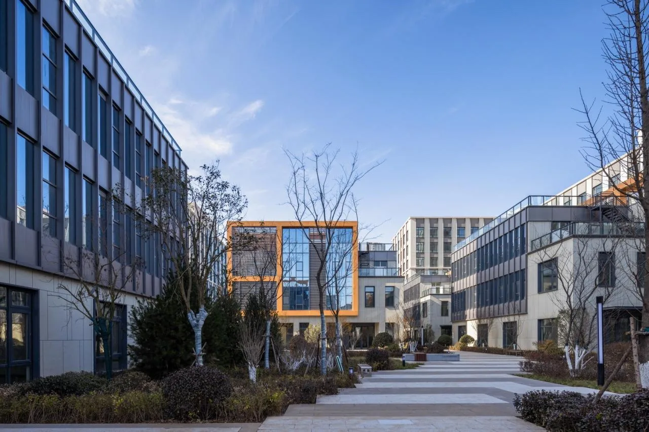 BIM Architecture | A New Industrial Community Designed to Retain Talents and Inspire Vitality/San Yi China