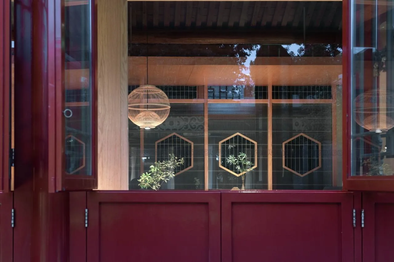 BIM Architecture | Interwoven Dialogue between New and Old - Courtyard Renovation Design at 91 Beiluogu Lane/Jiejie Studio