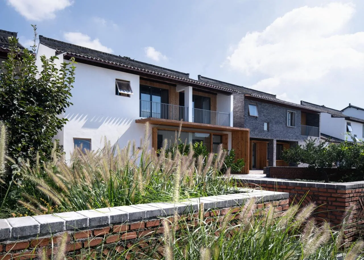 BIM Architecture | Low Cost Whole Village Renovation Practice: Rural Revitalization of Liyao Village in Fengxian, Shanghai/Water Stone Design