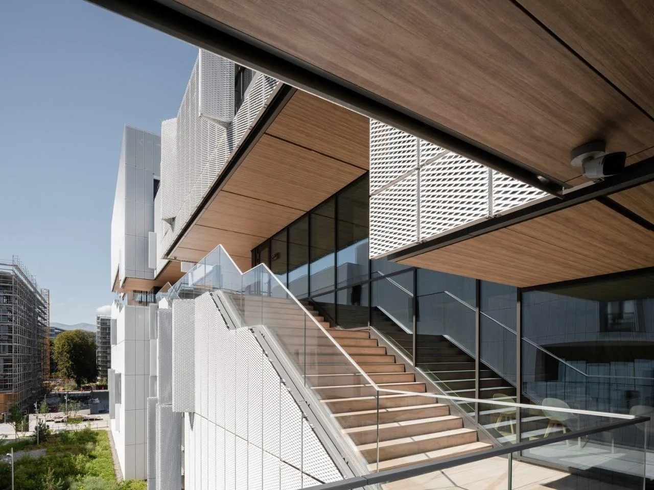 BIM Architecture | Morinaga Student Dormitory/Kengo Kuma Architecture Urban Design Firm+CCHE