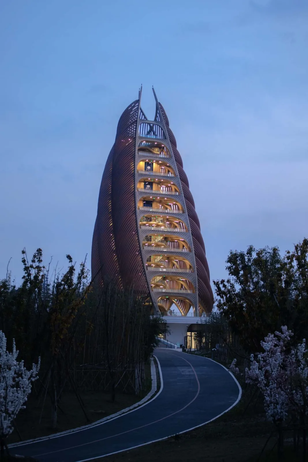 BIM Architecture | Chengdu Panda Base Panda Tower, Mechanical 'Bamboo Shoots'/UDG. Studio Zero