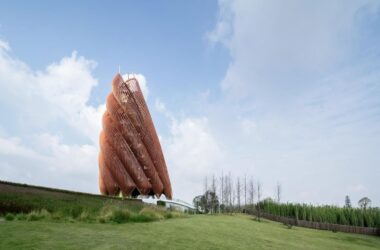 BIM Architecture: Chengdu Panda Base Panda Tower Featuring Mechanical 'Bamboo Shoots' by UDG Studio Zero-BIM WORLD
