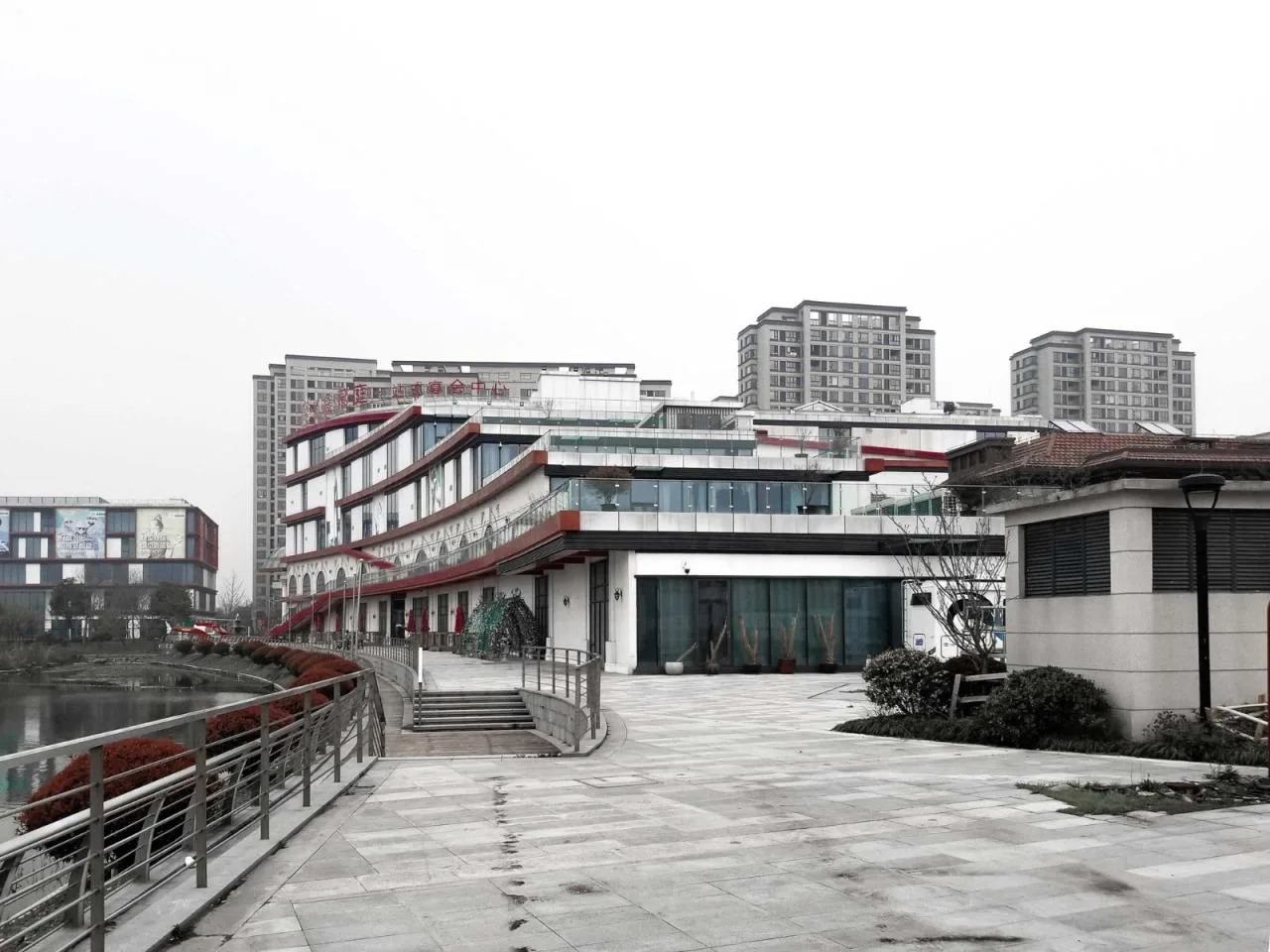 BIM Architecture | Roaming White Slices, Shanghai Fish/Tongji Original Design Studio