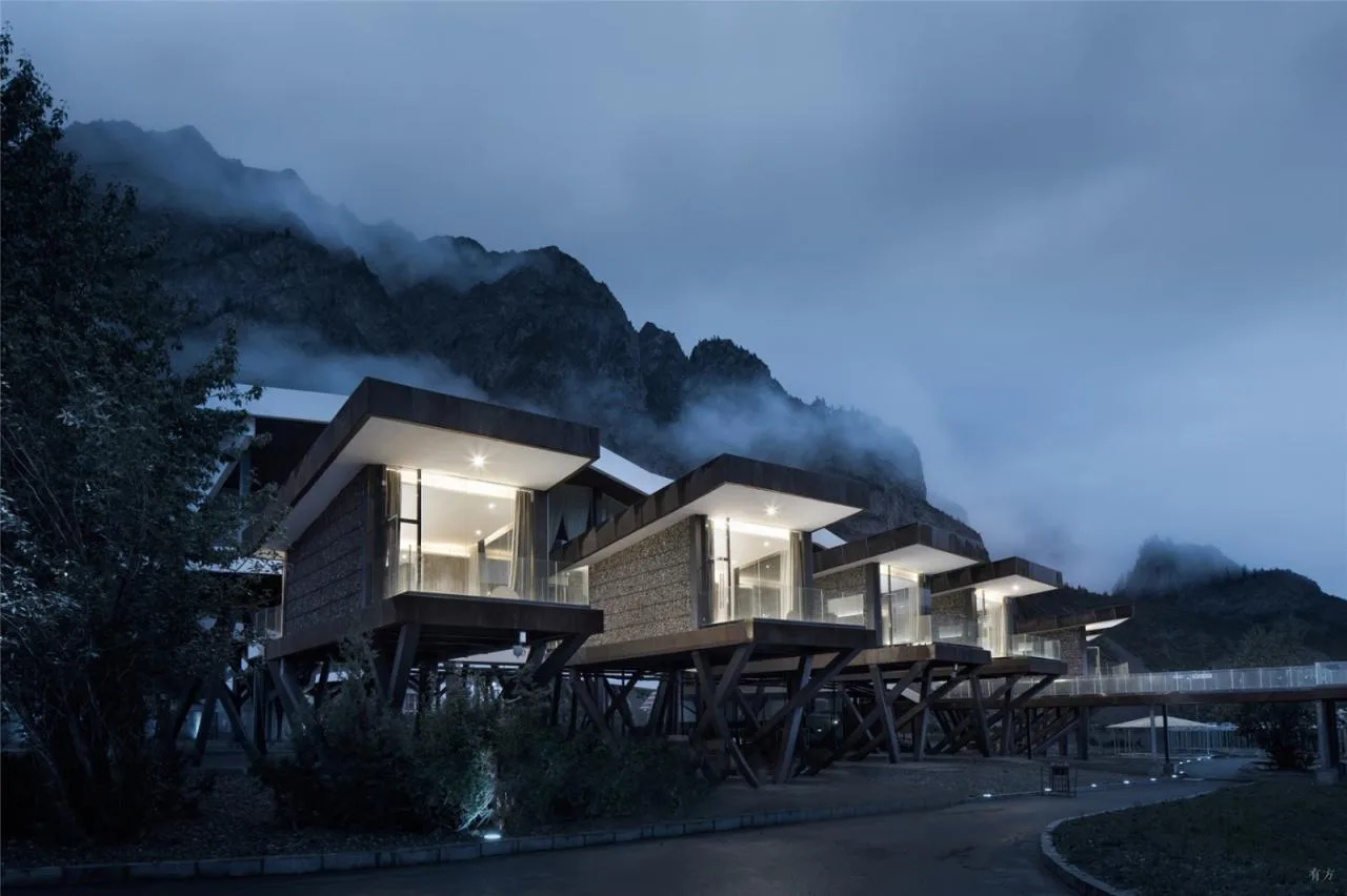 Ranwu Lake Camp Existing Buildings
