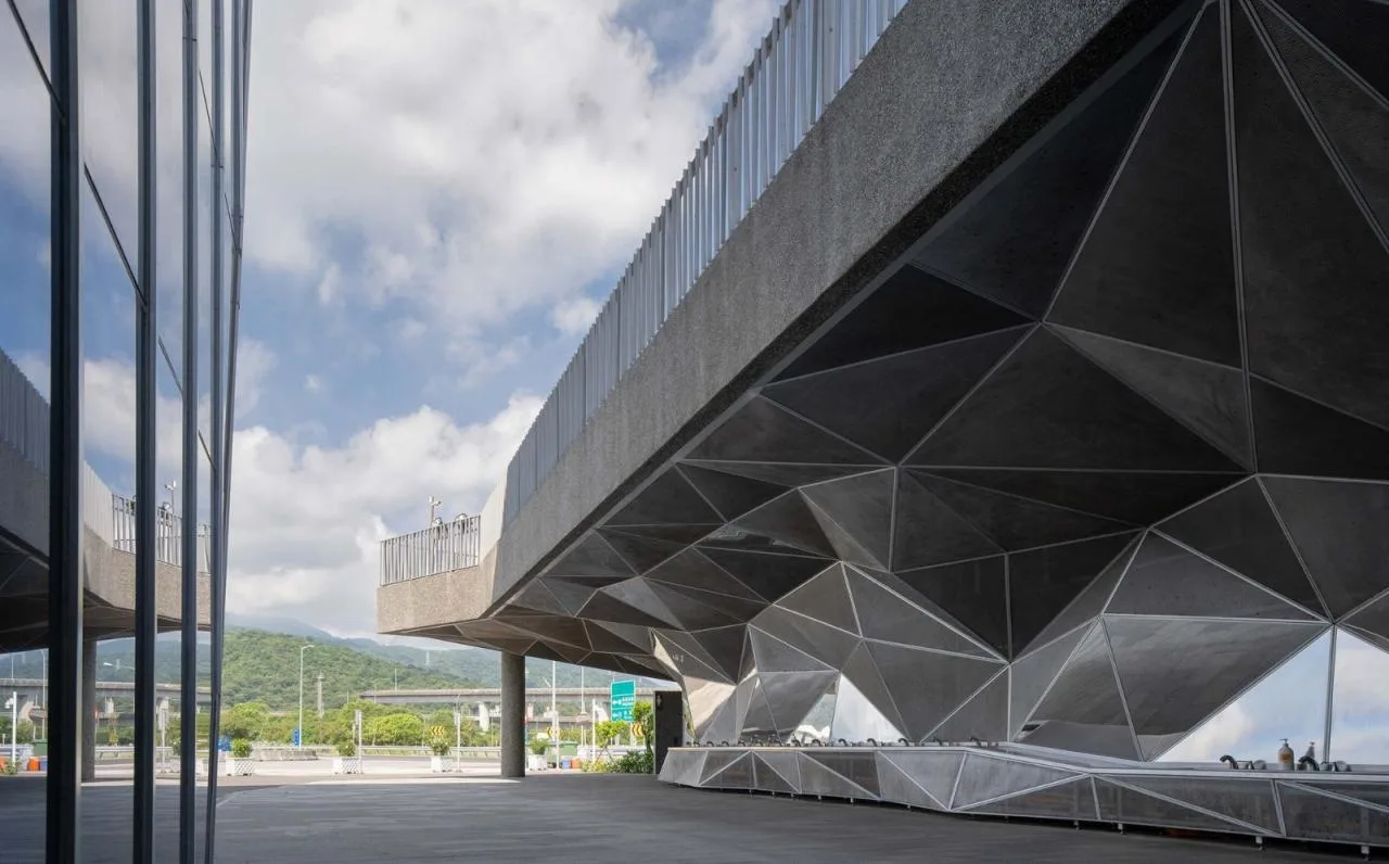 BIM Architecture | Rest Area and Service Area of Su'ao Expressway/Weng Zumo Architectural Firm
