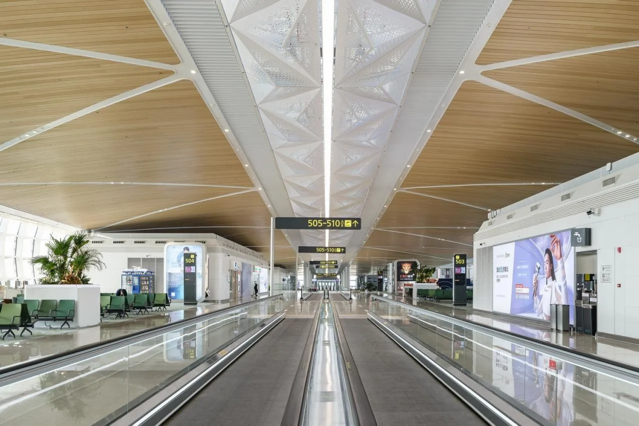 BIM Architecture | New Benchmark for Aviation Architecture: Shenzhen Bao'an International Airport Satellite Hall/GDAD, Aedas, Landron&Brown
