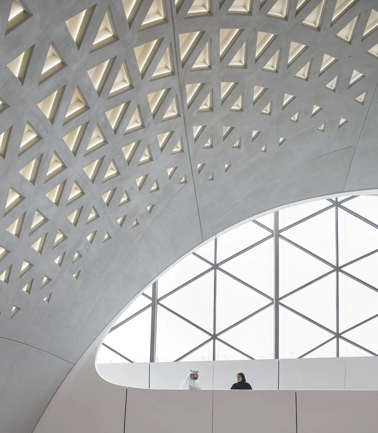 BIM Architecture | Sand Dunes in the Desert, BEEAH Headquarters Building/Zaha Hadid Architects