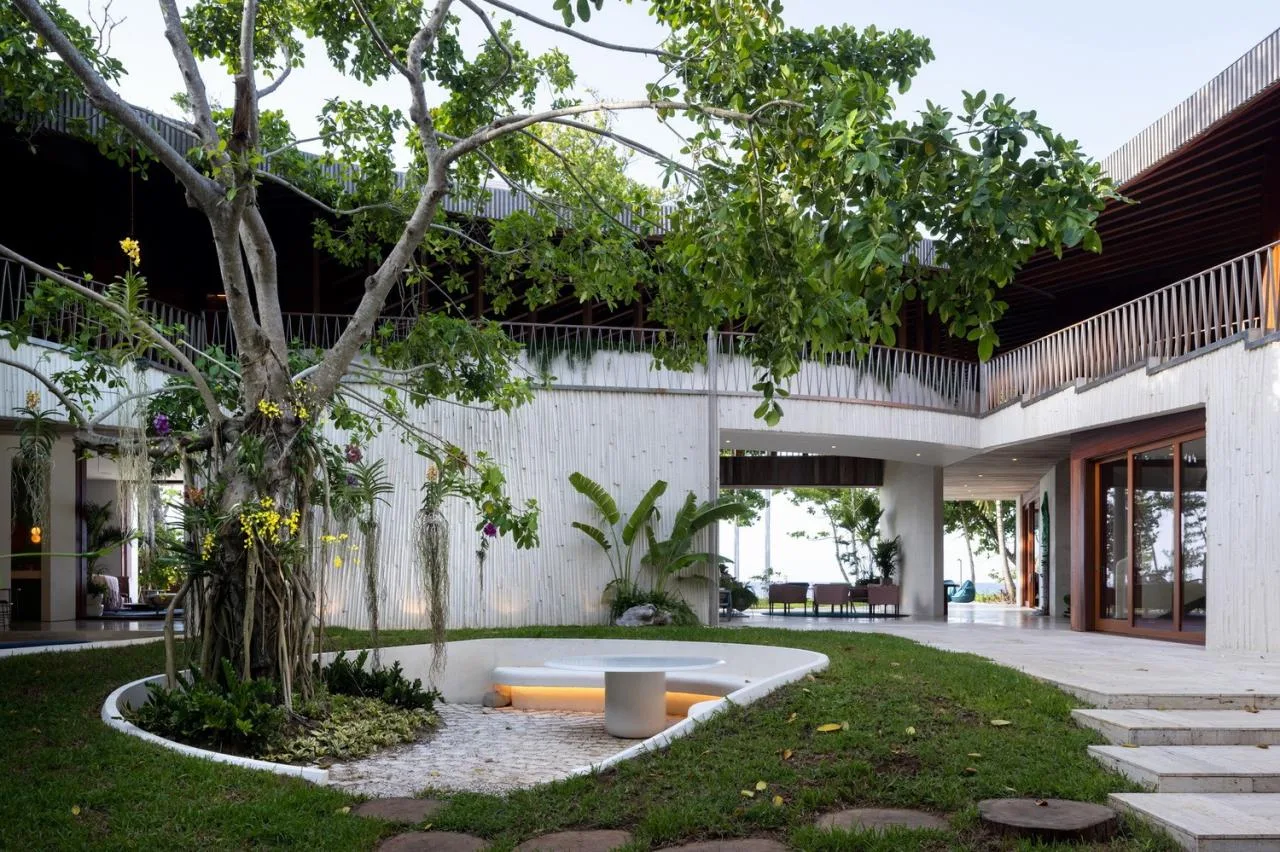 BIM Architecture | Las Olas Vacation Home/Young Projects