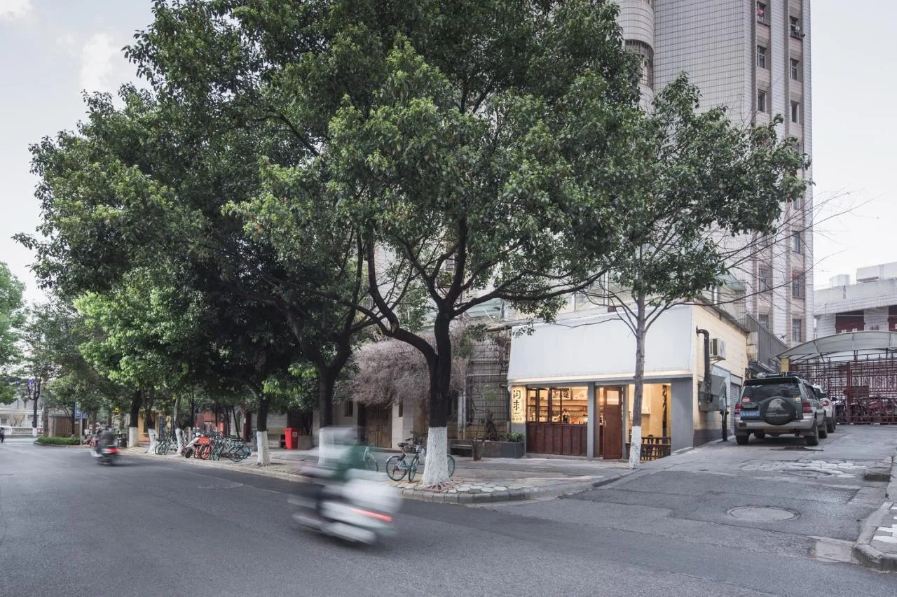 BIM architecture | Leave a light in the corners of the city for leisure coffee/vegetarian architecture