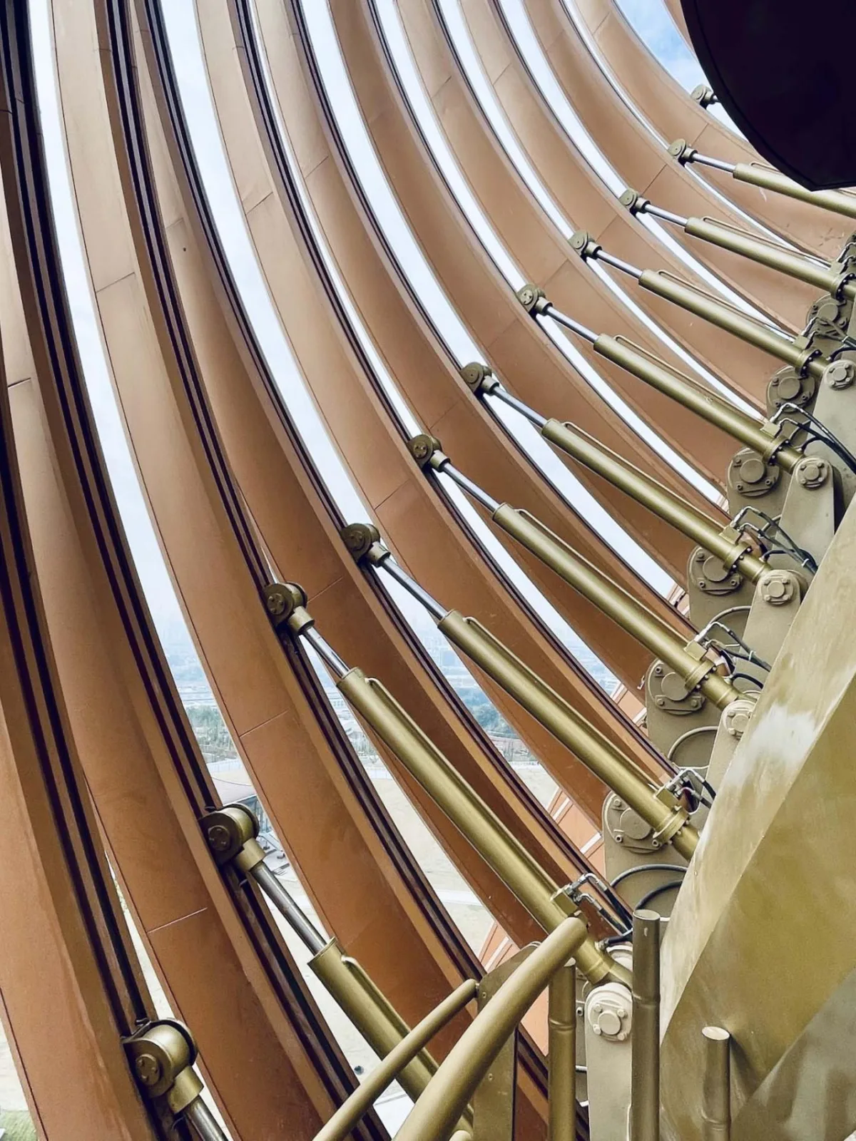 BIM Architecture | Chengdu Panda Base Panda Tower, Mechanical 'Bamboo Shoots'/UDG. Studio Zero