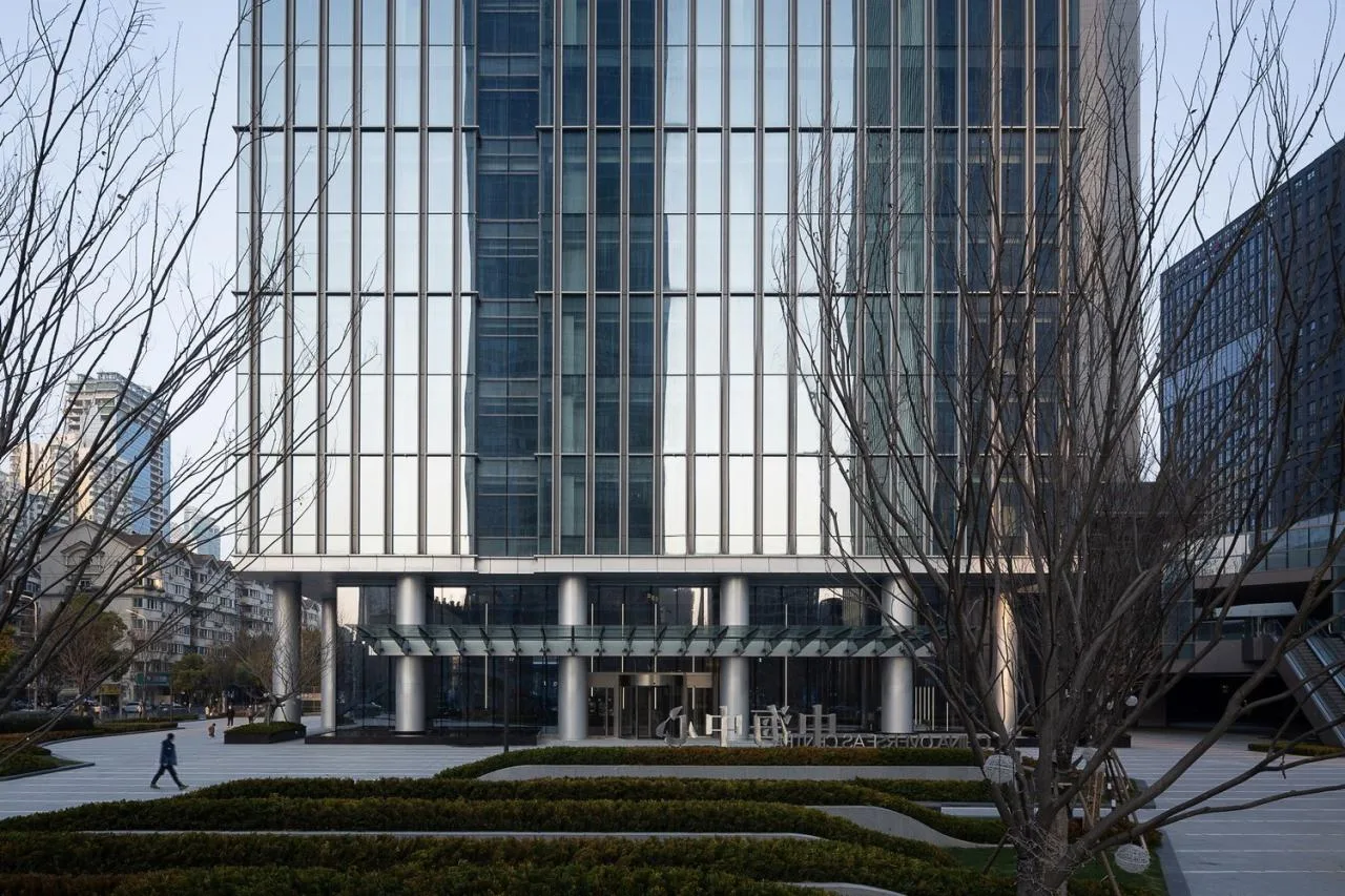BIM Architecture | Reshaping the Urban Skyline and Stitching Street Life: Wuhan Zhonghai Center/Botao Design