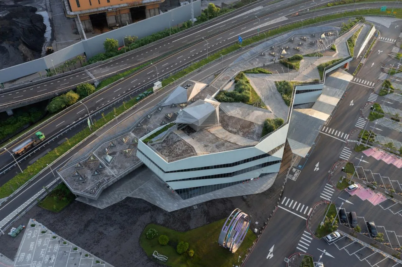 BIM Architecture | Rest Area and Service Area of Su'ao Expressway/Weng Zumo Architectural Firm