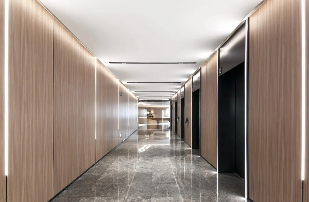 BIM Architecture | Reshaping the Urban Skyline and Stitching Street Life: Wuhan Zhonghai Center/Botao Design