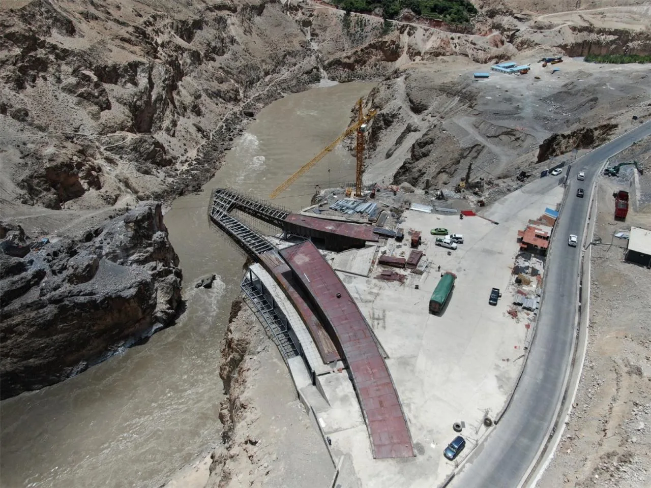 Nu River Observation Deck under construction