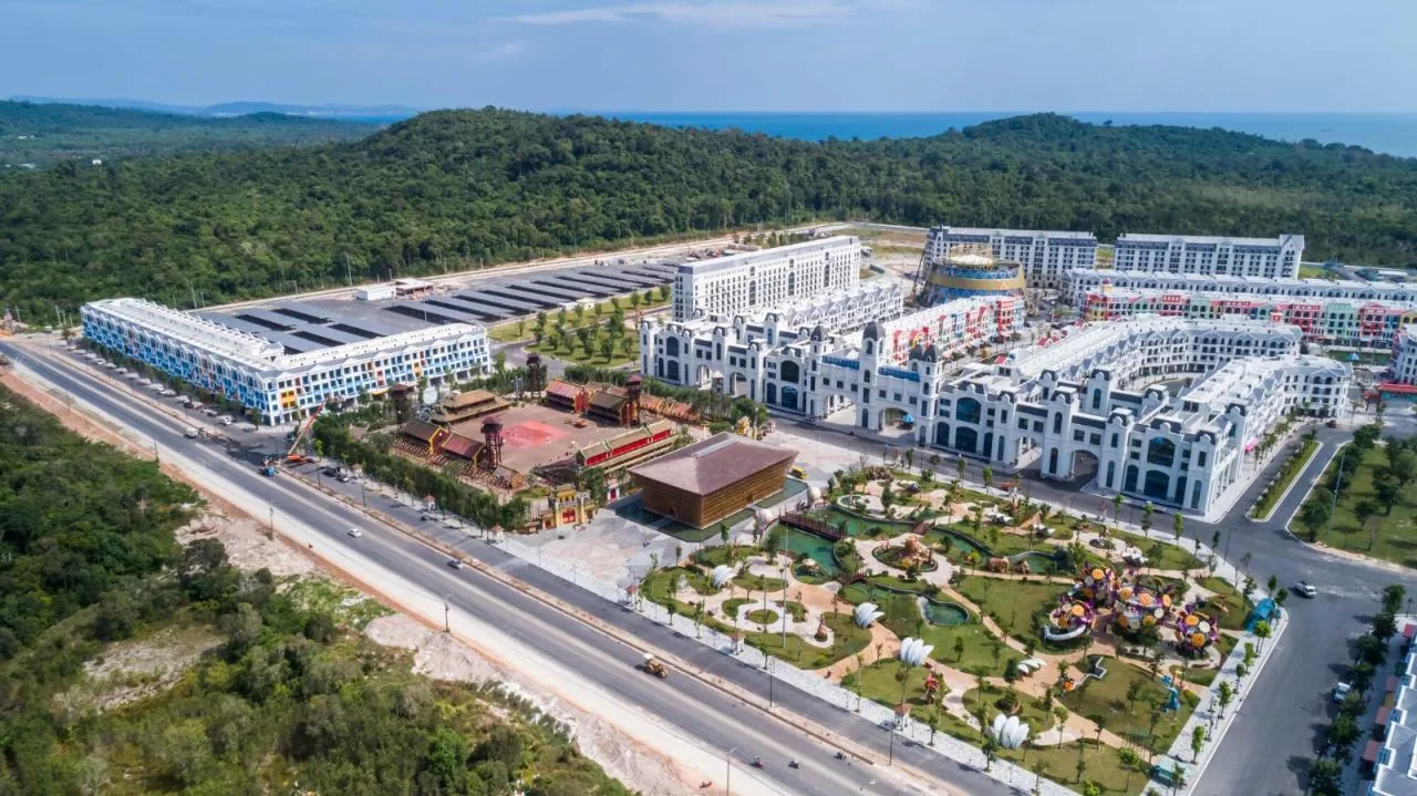 BIM Architecture | 42000 bamboo poles, Welcome Center of Fuguo Island World/Wu Zhongyi Architectural Firm