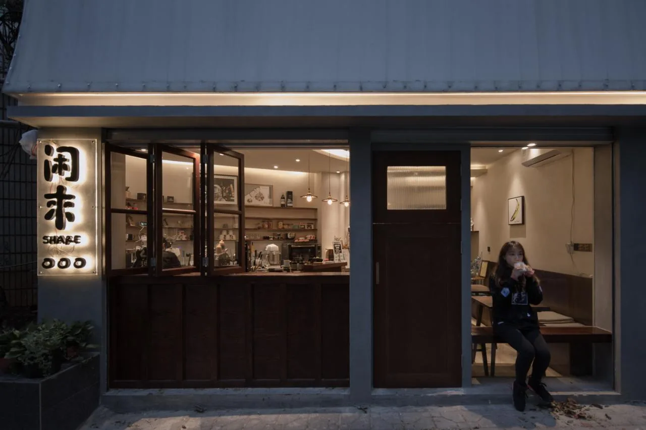 BIM architecture | Leave a light in the corners of the city for leisure coffee/vegetarian architecture