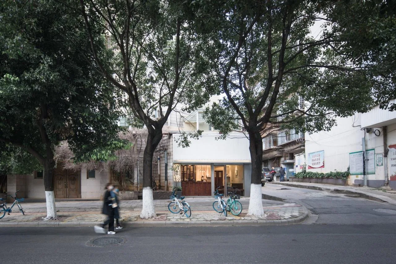 BIM architecture | Leave a light in the corners of the city for leisure coffee/vegetarian architecture