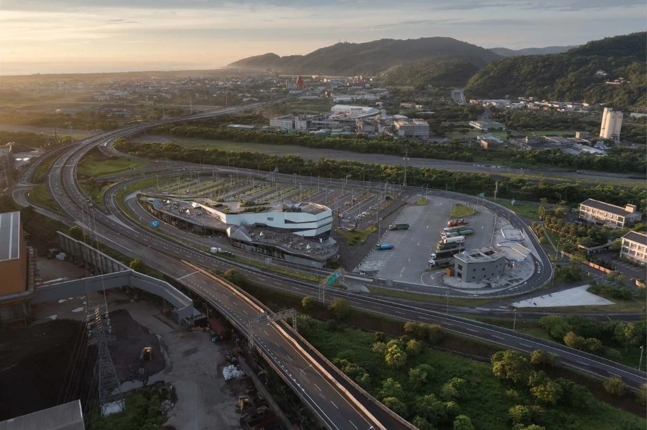 BIM Architecture | Rest Area and Service Area of Su'ao Expressway/Weng Zumo Architectural Firm