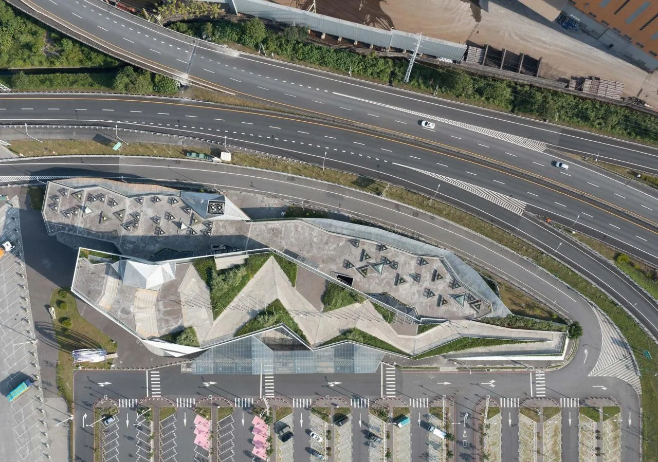 BIM Architecture | Rest Area and Service Area of Su'ao Expressway/Weng Zumo Architectural Firm