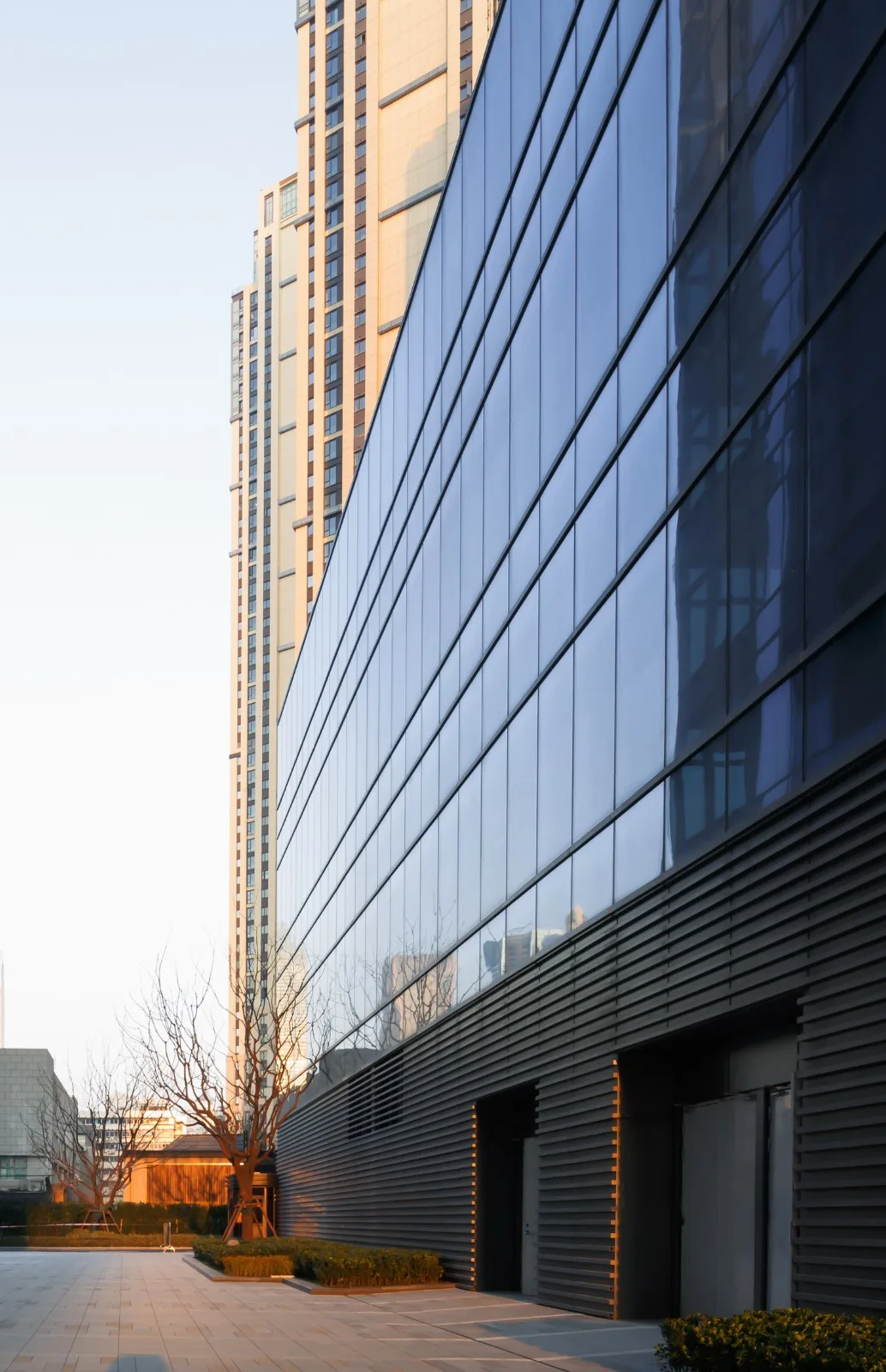 BIM Architecture | Reshaping the Urban Skyline and Stitching Street Life: Wuhan Zhonghai Center/Botao Design